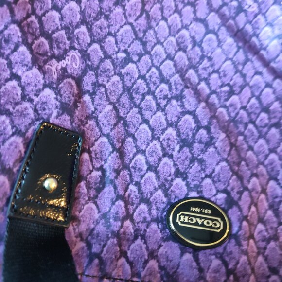 Coach XL Purple Multi Snake Print Getaway PACKABLE Travel Weekender Tote 1 PIECE - Picture 10 of 10
